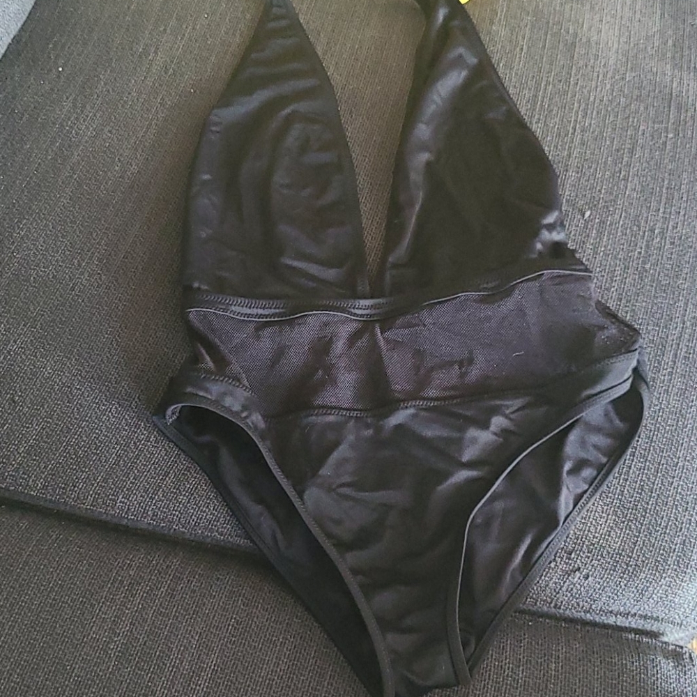 V neck halter bathing suit